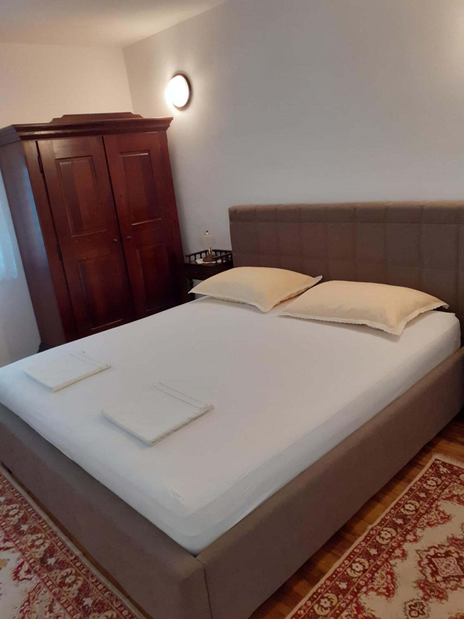 Apartman Gordana Трогір Екстер'єр фото
